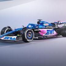 Alpine A523, Esteban Ocon et Pierre Gasly verront la F1 en rose puis en bleu - Crédit photo : Alpine
