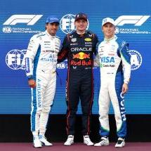 Chaos en qualifs à Bakou : Verstappen arrache la pole position à Sainz - Crédit photo : Red Bull Content Pool - Getty Images