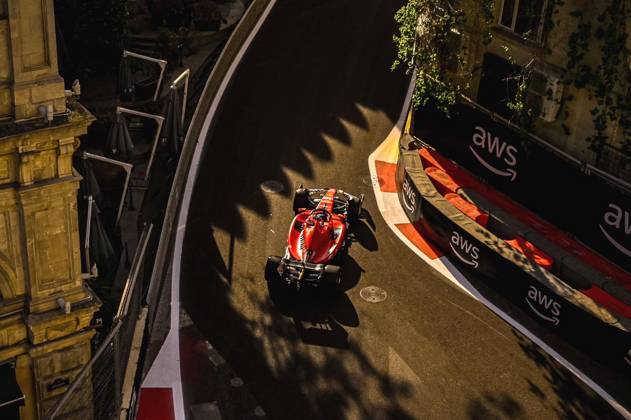 Charles Leclerc enchaîne sa troisième pole position à Bakou sur sa Ferrari ! - Crédit photo : Scuderia Ferrari