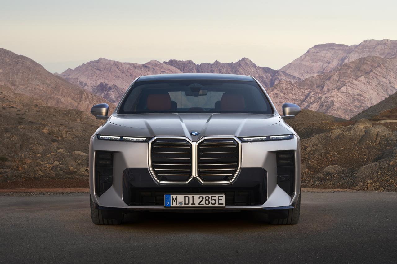 BMW Série 7 (2026) : plus de 720 km pour l’i7 et refonte digitale - Crédit photo : BMW - DANIEL KRAUS