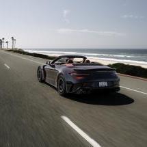 BRABUS Rocket GTC Deep Red : un cabriolet hybride de 1000 ch - Crédit photo : Brabus