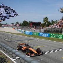 Piastri gagne en Espagne devant Norris, Verstappen pénalisé - Crédit photo : Getty Images via F1