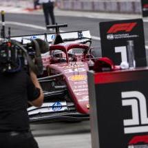 Leclerc surprend McLaren et signe la pole du GP de Hongrie 2025 - Crédit photo : Scuderia Ferrari