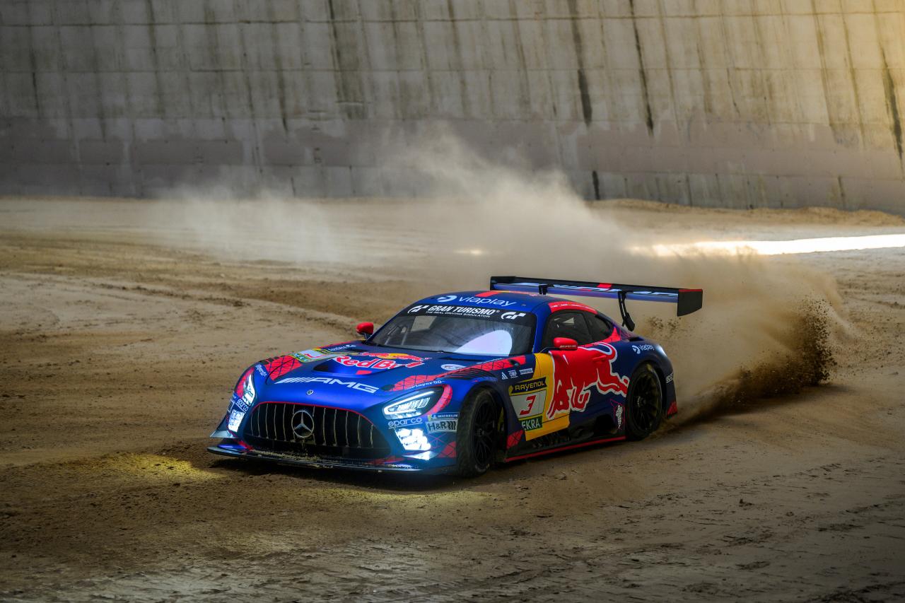 Max Verstappen officiellement engagé aux 24 Heures du Nürburgring 2026 - Crédit photo : Mihai Stetcu / Red Bull Content Pool