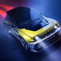 R5 Turbo 3E : mini-supercar française par Renault - Crédit photo : Renault