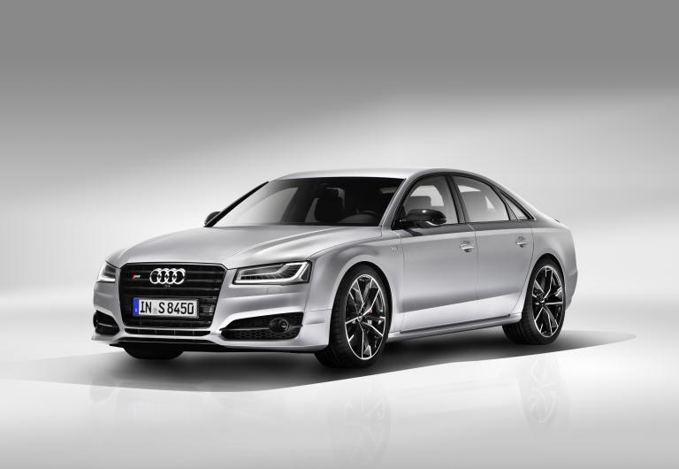 Audi S8