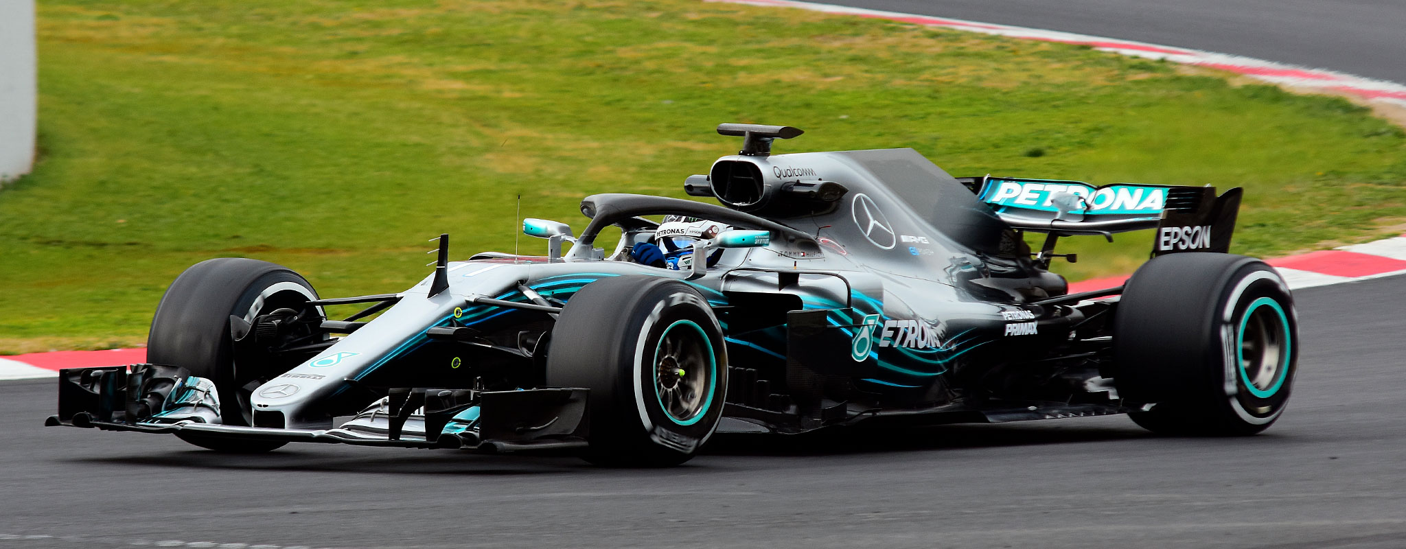 W09 - piste - côté