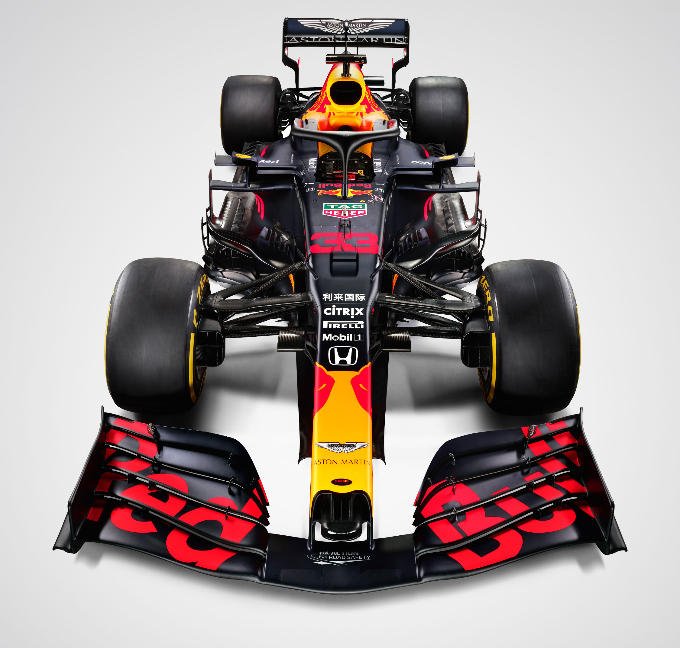 RB16 - Avant