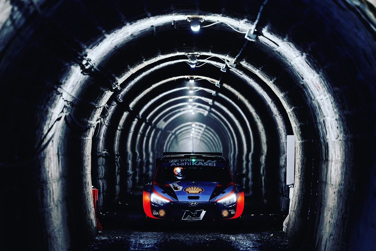 Neuville gagne le rallye du Japon 2022 - Crédit photo : Thierry Neuville