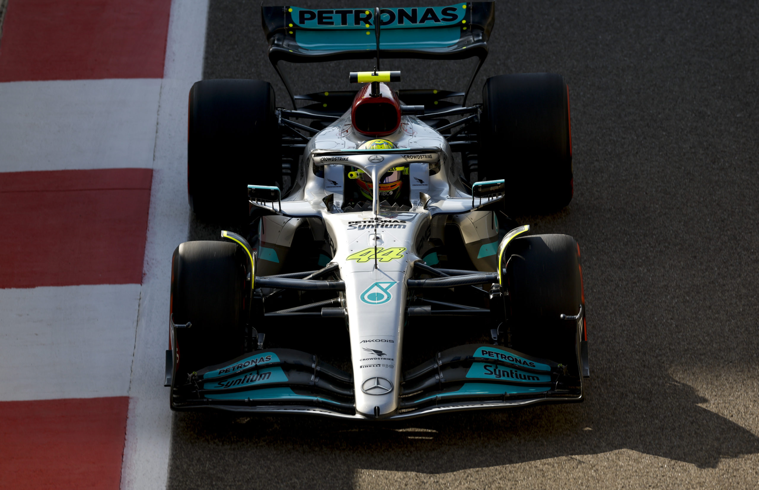 Wolff pense pouvoir résoudre les problèmes de la W13 - Crédit photo : Mercedes AG - Jiri Krenek